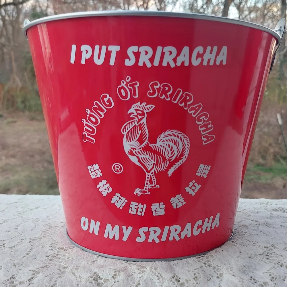 Decorative Sriracha Tin Bucket Advertising Collectible Red and White Hot Sauce